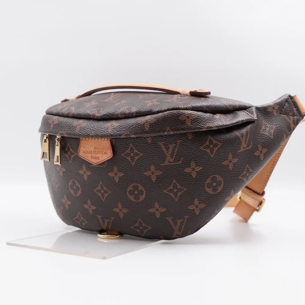 ❌️❌️SOLD❌️❌️CA60 💚 Louis Vuitton Monogram Canvas Bum Bag - Picture 7 of 14